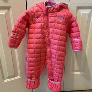 North face baby girl one piece snow suit. Size 6-12 months